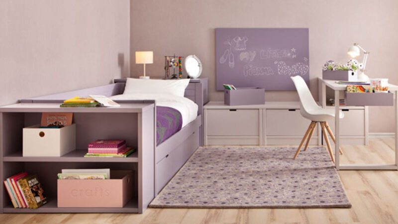 habitación infantil organizada en tres frentes con cama nido y almacenaje integrado
