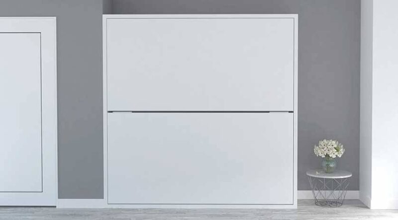 Litera abatible horizontal lacada en blanco, ideal para ambientes modernos