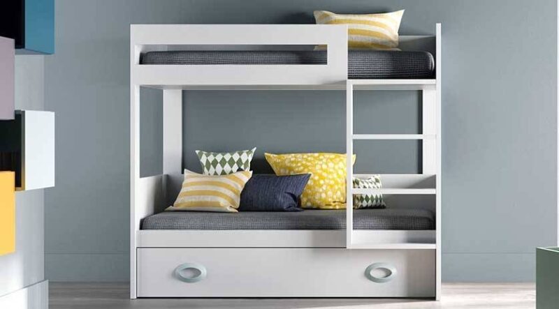 Original litera con quitamiedos y escalera acoplada