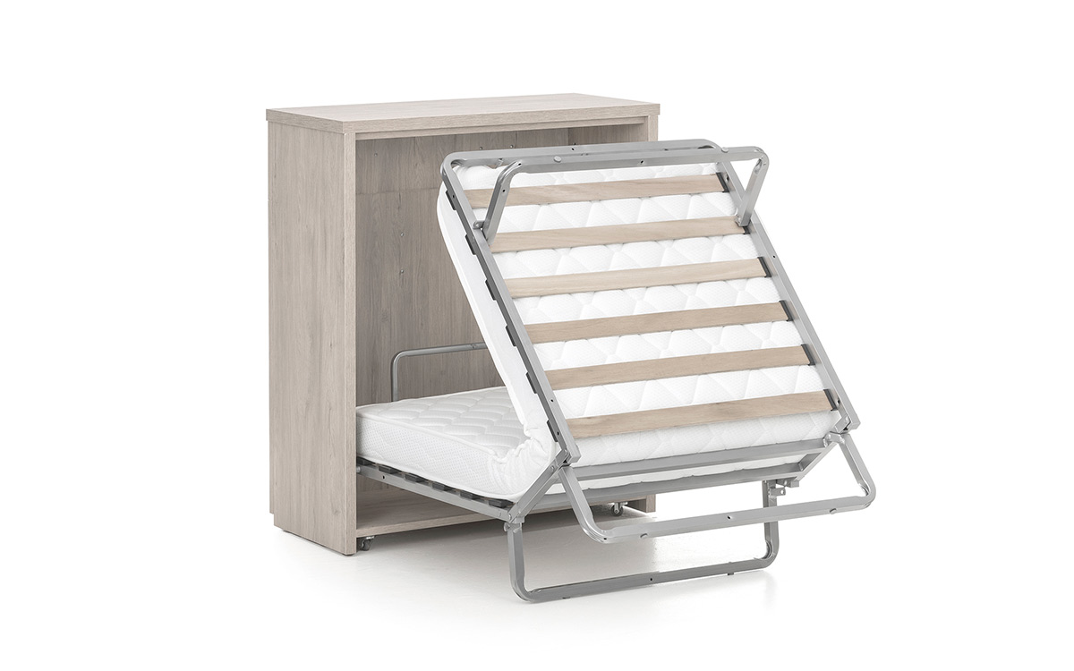 Mueble cama plegable con ruedas y diseño compacto tipo cómoda.