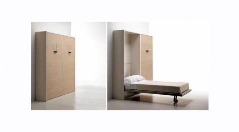 Mueble con cama vertical integrada. Incorpora armario a un lado y la cama en el otro. Apariencia exterior de armario.