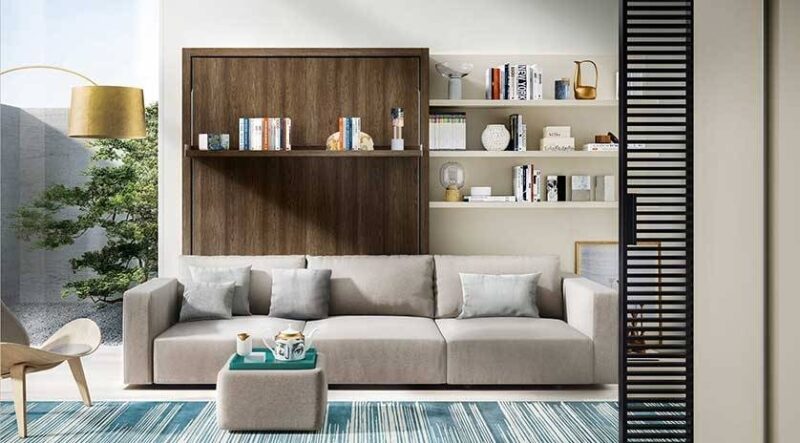 Mueble cama abatible con amplio sofá al frente