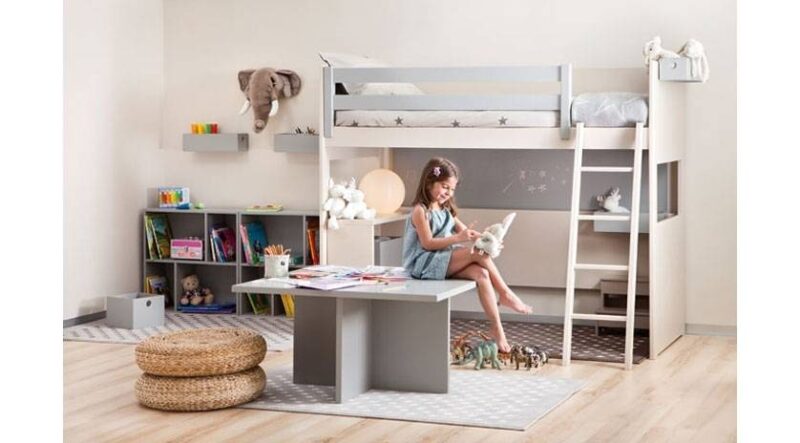 Habitación infantil con zona de juegos - Imagen 2