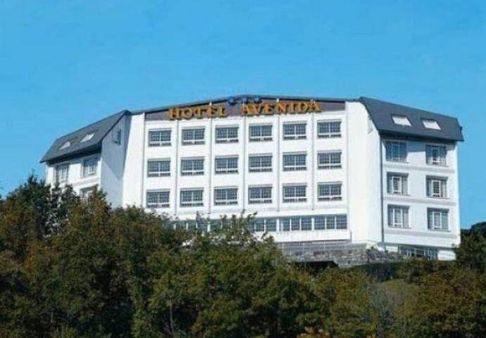 Sofás cama para hoteles de la marca Cruces en el Hotel Avenida de San Sebastián sofá cama para hotel sofá cama en hotel sofa cama hotel sofás cama para hoteles