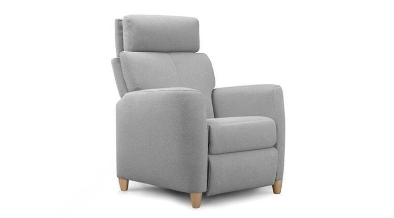 Sillón elevable moderno. Líneas nórdicas.