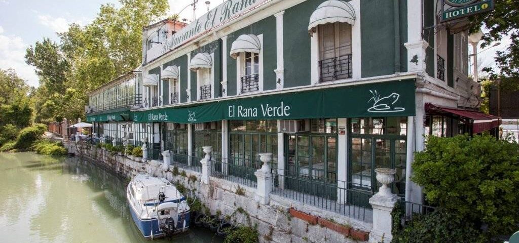 hotel jardin de aranjuez sofas camas cruces