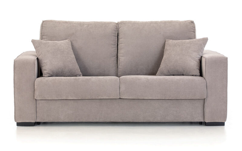 Sofá cama sencillo y estiloso de 140x190 con colchón HR de alta densidad, apertura fácil sin mover cojines, opción de colchón viscoelástico y gran confort para un descanso óptimo. Diseño frontal.