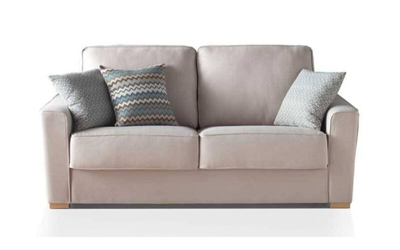 Sofá cama nórdico con colchón HR de alta densidad, diseño moderno y opción de chaiselongue, ideal para espacios cómodos y elegantes. Diseño frontal.