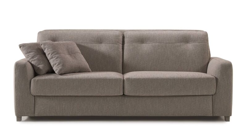 Sofá cama 180x200, colchón HR de alta densidad y látex, diseño italiano elegante, cómodo para uso diario, desenfundable, desmontable y fácil de abrir sin quitar almohadones. Diseño frontal.