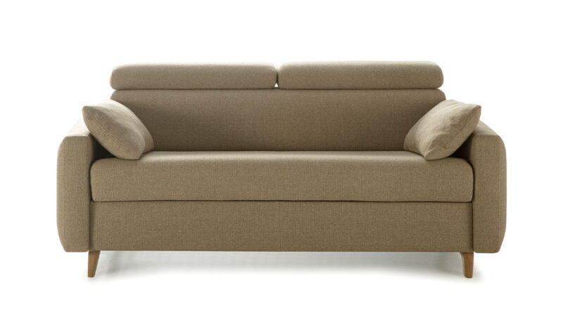 Sofá cama 140x190, colchón HR alta densidad, látex o viscoelástico, sistema de descanso con respaldo elevable, diseño vanguardista y apertura italiana. Diseño frontal