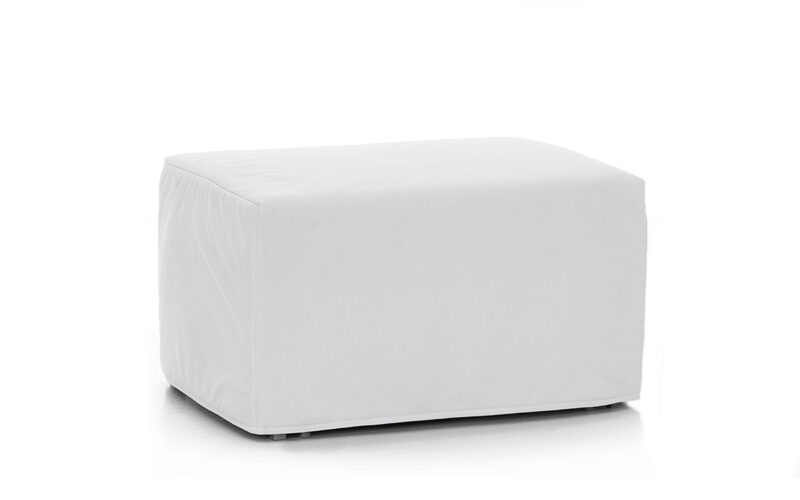 Puf cama moderno con colchón de alta densidad, somier de lamas, apertura fácil y funda con vivo personalizable. Diseño frontal.