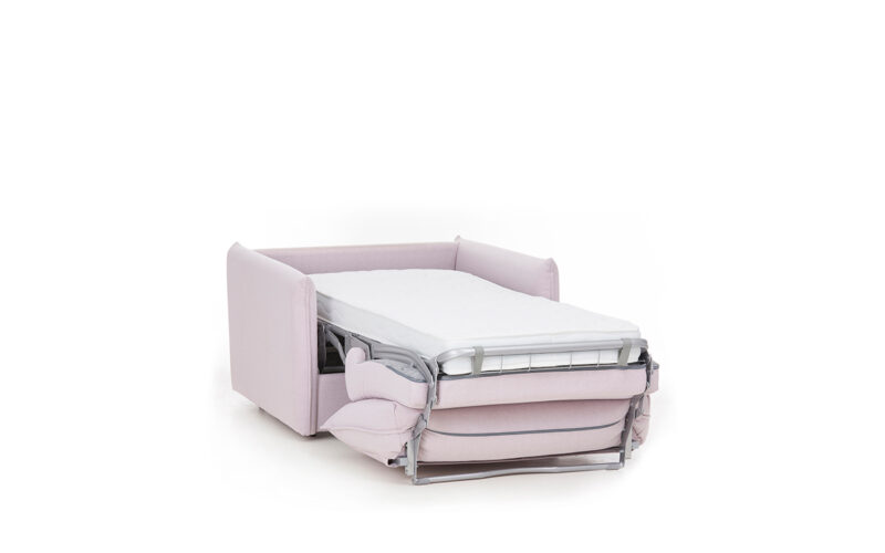 Sillón cama compacto y elegante de 70x190 con colchón HR y detalles decorativos, ideal para diario. Diseño abierto.