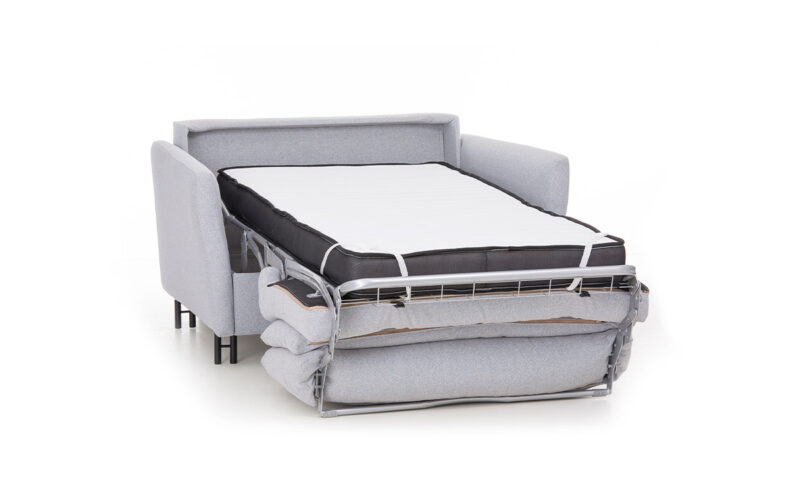 Sofá cama pequeño 90x190 con brazo estrecho, apertura italiana sin quitar cojines y opción de colchón prémium. Diseño abierto.