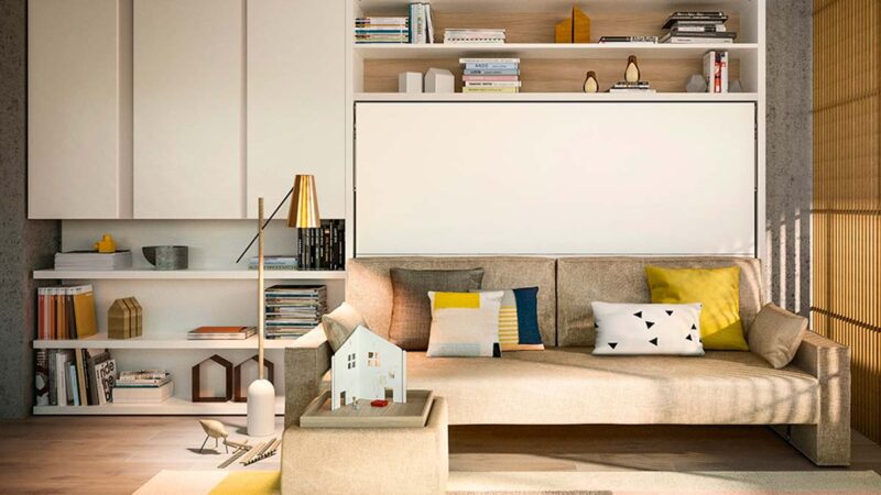 Cama de matrimonio basculante en horizontal con sofá integrado y sistema patentado.