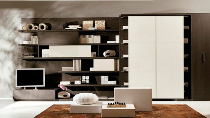 Cama de matrimonio con sistema giratocio para espacios de día-noche.