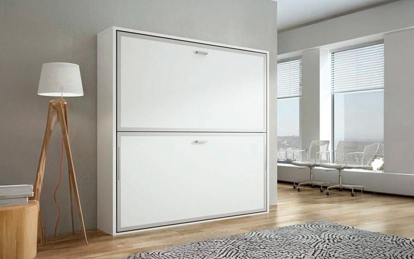 Litera abatible horizontal metálica y compacta con diseño moderno.