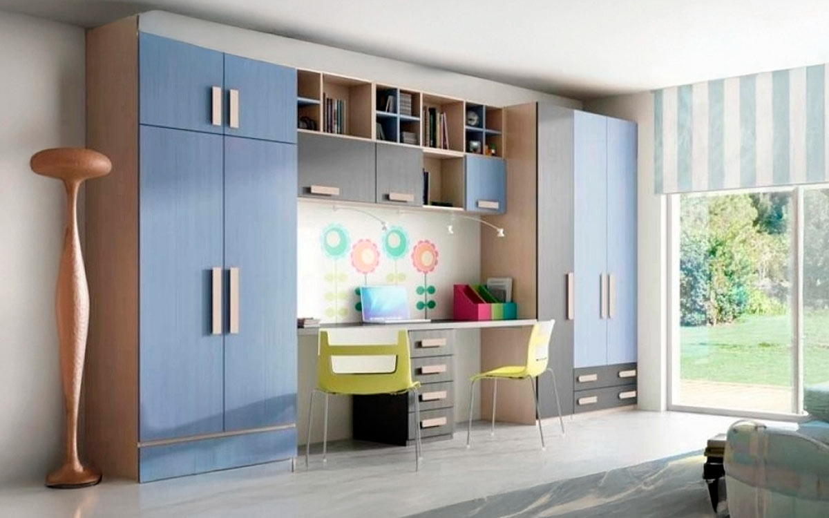 Literas abatibles verticales independientes con diseño funcional.