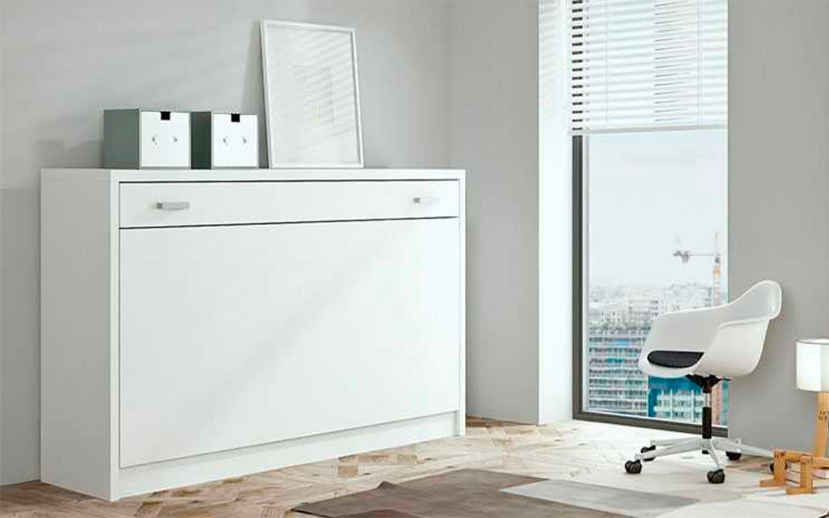 Mueble cama abatible de matrimonio con diseño funcional.